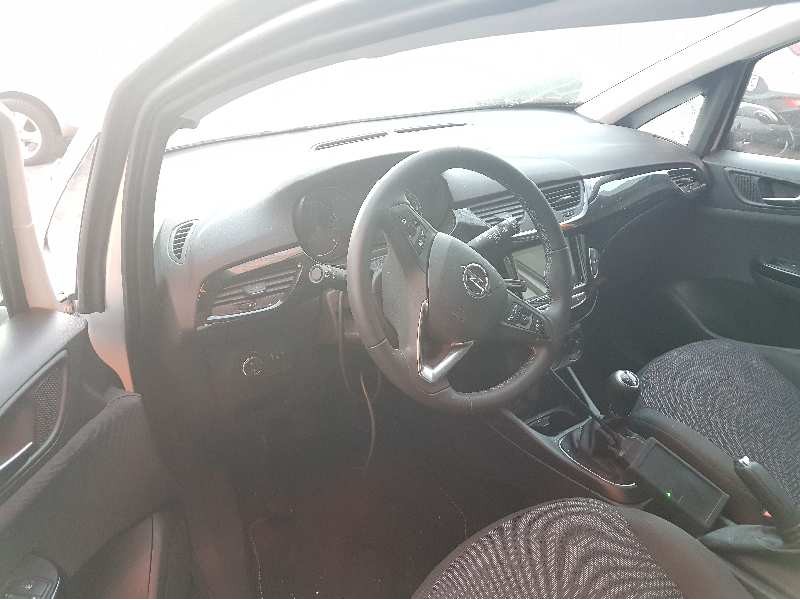 opel corsa e del año 2017