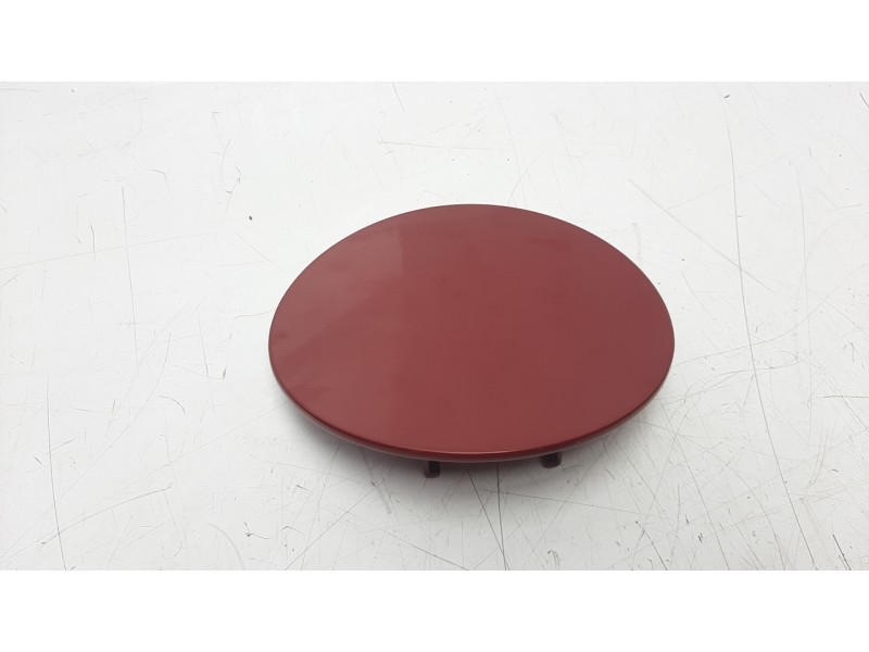 Recambio de tapa exterior combustible para kia sportage 1.7 crdi cat referencia OEM IAM 69513D9000  