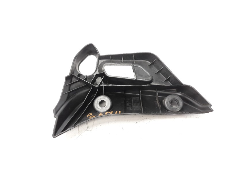 Recambio de moldura para yamaha mt-07 referencia OEM IAM BAT21741  
