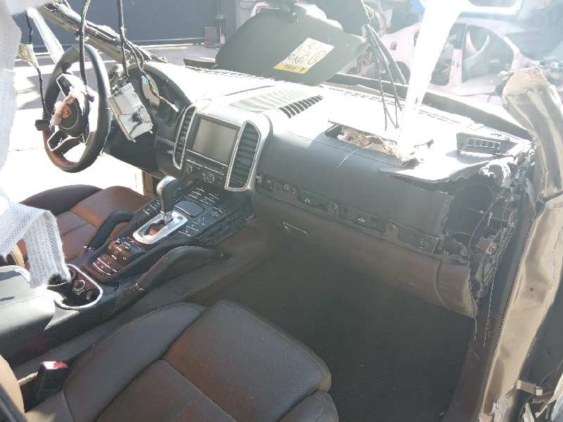 porsche cayenne (typ 92aa) del año 2018