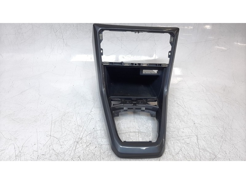 Recambio de moldura para volkswagen t-cross 1.0 tsi referencia OEM IAM 2GM857925  