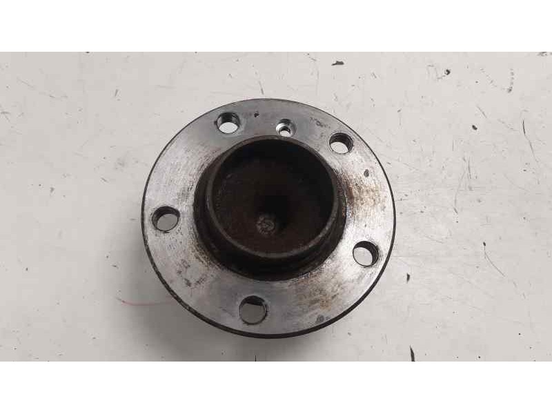 Recambio de buje para bmw serie 3 lim. (f30) 318d advantage referencia OEM IAM 679247301 679485002 