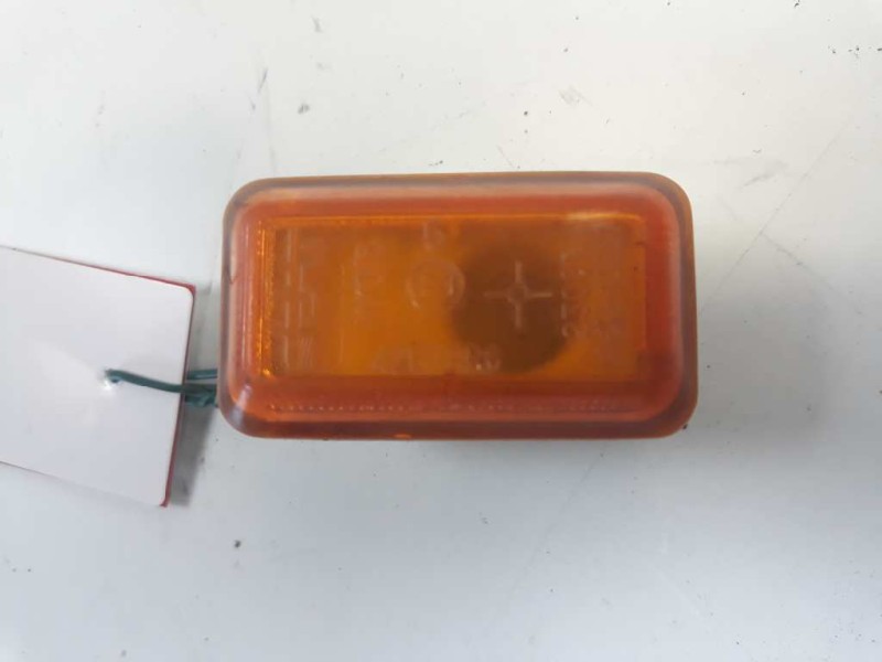 Recambio de piloto lateral izquierdo para seat ibiza clx referencia OEM IAM  15910359 