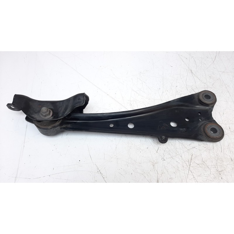 Recambio de brazo suspension inferior trasero derecho para lexus nx 2.5 16v cat (híbrido) referencia OEM IAM 4876078010  
