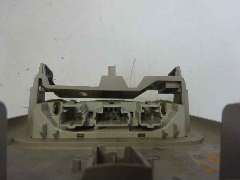 Recambio de luz interior para citroen c5 berlina sx (e) referencia OEM IAM 9636696877  