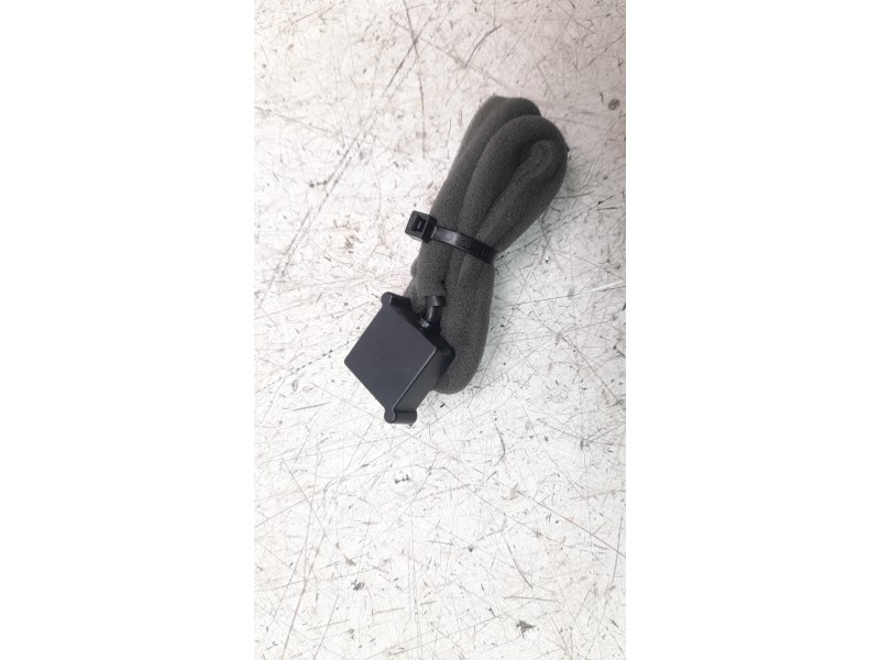 Recambio de amplificador de antena para mg zs comfort referencia OEM IAM 11635416  