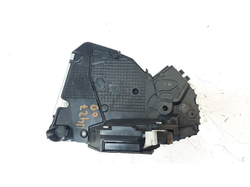Recambio de cerradura puerta delantera derecha para lexus ux (za10) referencia OEM IAM 6903076040  