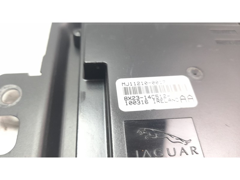 Recambio de modulo electronico para jaguar xf 3.0 v6 24v cat referencia OEM IAM 8X2314C512AA  