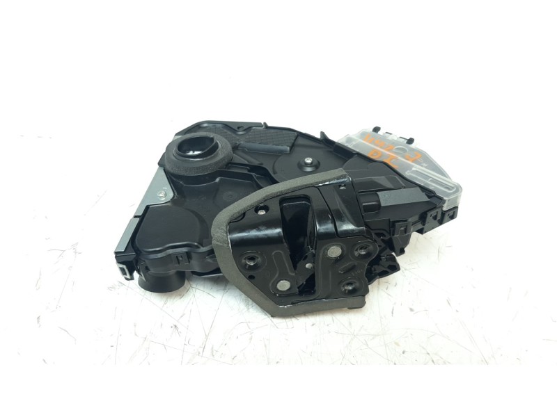 Recambio de cerradura puerta delantera izquierda para lexus ux (za10) referencia OEM IAM 6904076040  