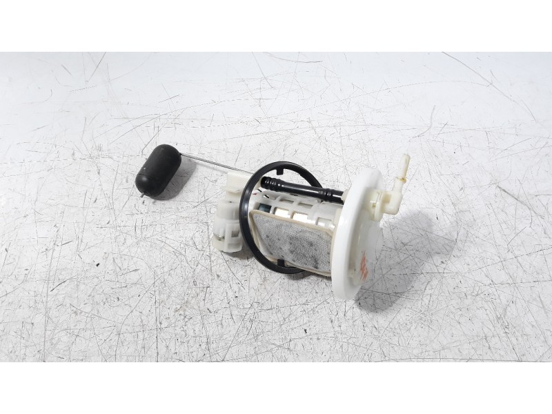 Recambio de bomba combustible para yamaha x-max 125 referencia OEM IAM BL2E39070100  