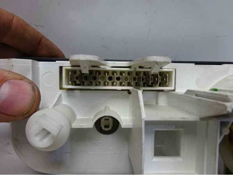 Recambio de mando calefaccion / aire acondicionado para opel meriva enjoy referencia OEM IAM 93329465  