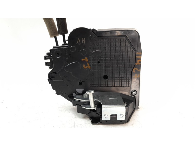 Recambio de cerradura puerta trasera izquierda para lexus ux (za10) referencia OEM IAM 6906076020  
