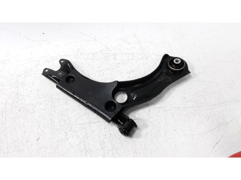 Recambio de brazo suspension inferior delantero izquierdo para seat ibiza (kj1) 1.0 referencia OEM IAM 2Q0407152B  