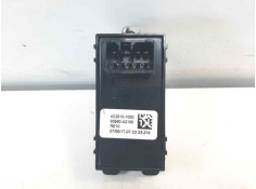 Recambio de mando elevalunas trasero derecho para kia cee´d x-tech referencia OEM IAM 93580A2100   2