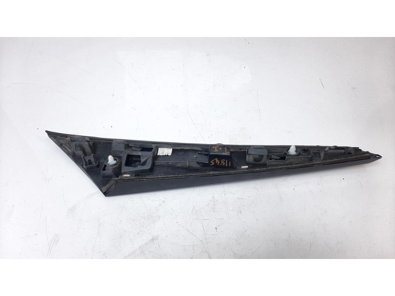 Recambio de moldura para peugeot 2008 (p1) active referencia OEM IAM 9825829680  