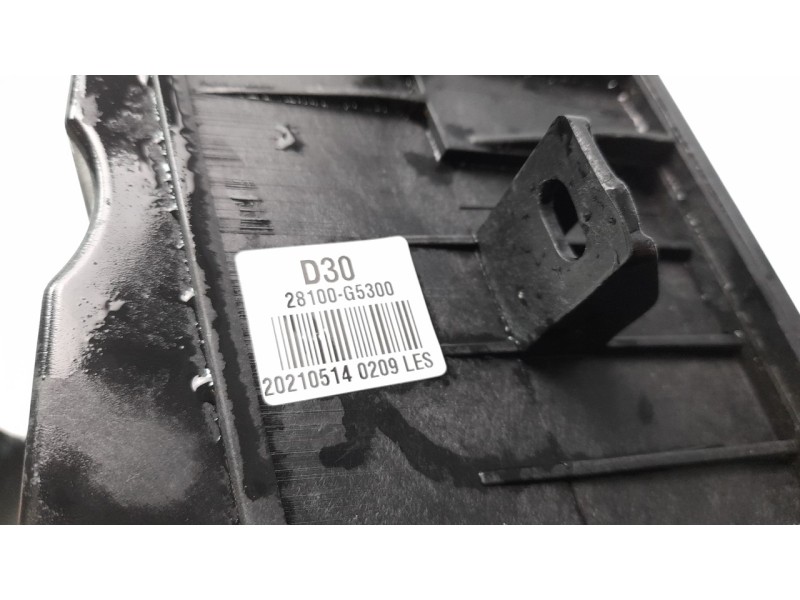 Recambio de filtro aire para kia niro referencia OEM IAM 28100G5300  