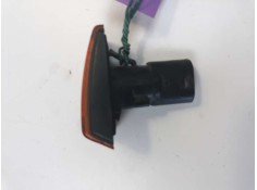 Recambio de piloto lateral izquierdo para volvo s40 berlina 1.6 referencia OEM IAM 6R0142631   2