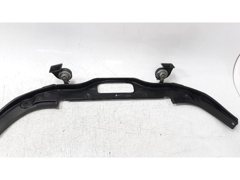 Recambio de travesaño superior para mazda 6 lim. (gh)(.2012) 2.2 turbodiesel cat referencia OEM IAM G46L53150  