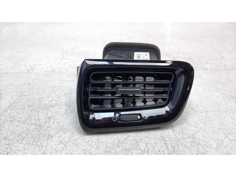 Recambio de aireador derecho para kia stonic (ybcuv) 1.0 tgdi cat referencia OEM IAM 97490H8100FHV  