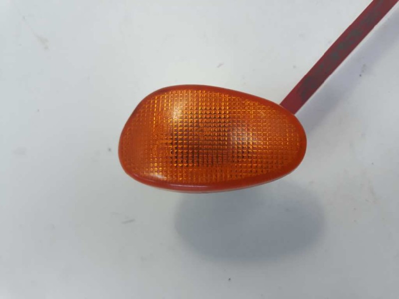 Recambio de piloto lateral derecho para alfa romeo 145 2.0 turbodiesel referencia OEM IAM   