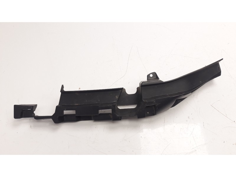 Recambio de moldura para bmw c 400 gt referencia OEM IAM 46638561592  