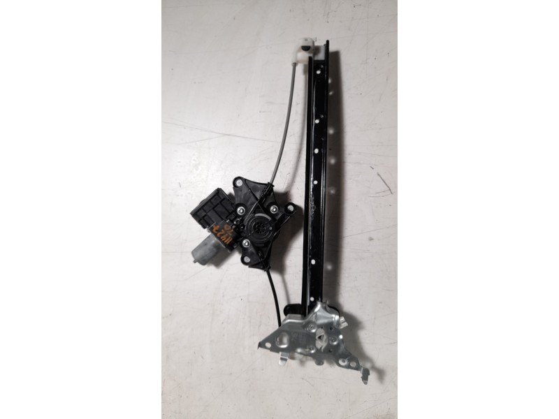 Recambio de elevalunas trasero derecho para lexus ux (za10) referencia OEM IAM 8571076030  