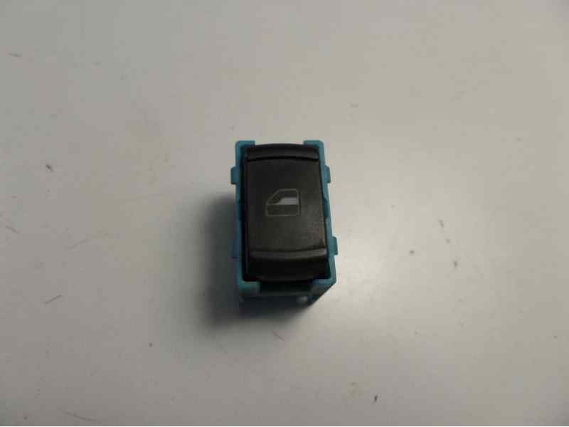 Recambio de mando elevalunas delantero derecho para skoda octavia berlina (1u2) ambiente referencia OEM IAM 3B0959855  