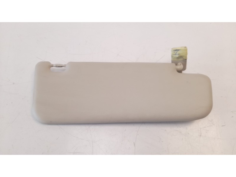 Recambio de parasol izquierdo para fiat nuova 500 (150) 1.2 cat bivalent. gasolina / gpl referencia OEM IAM D312C385  