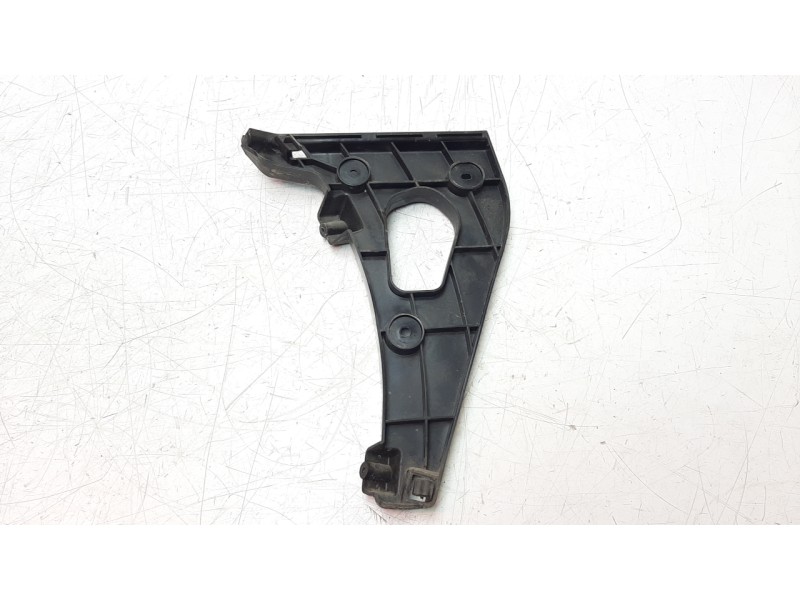 Recambio de molduras traseras para audi a1 (8x) 1.6 tdi referencia OEM IAM 8X0807378  