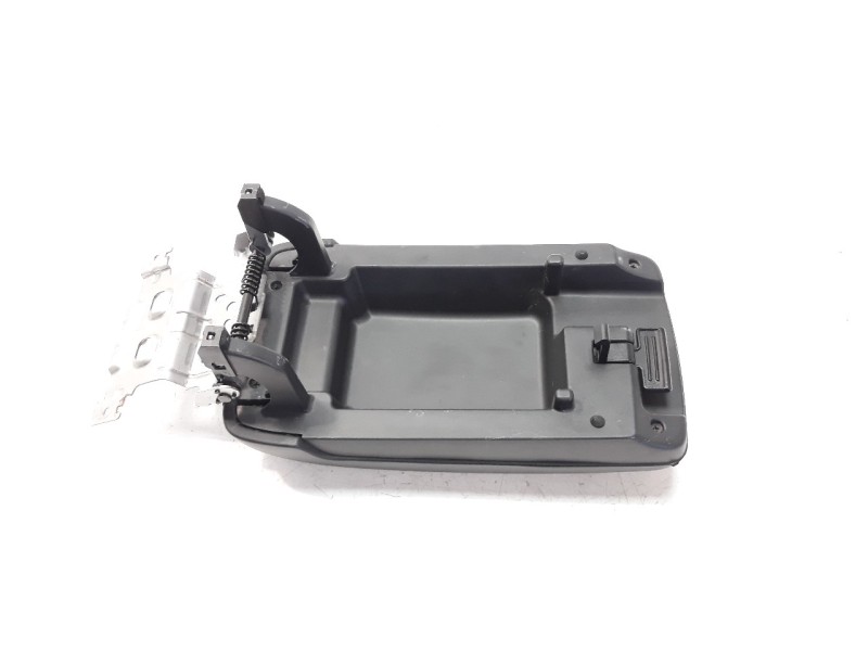 Recambio de apoyabrazos central para ssangyong tivoli 1.6 turbodiesel cat referencia OEM IAM 7792035000LBH  