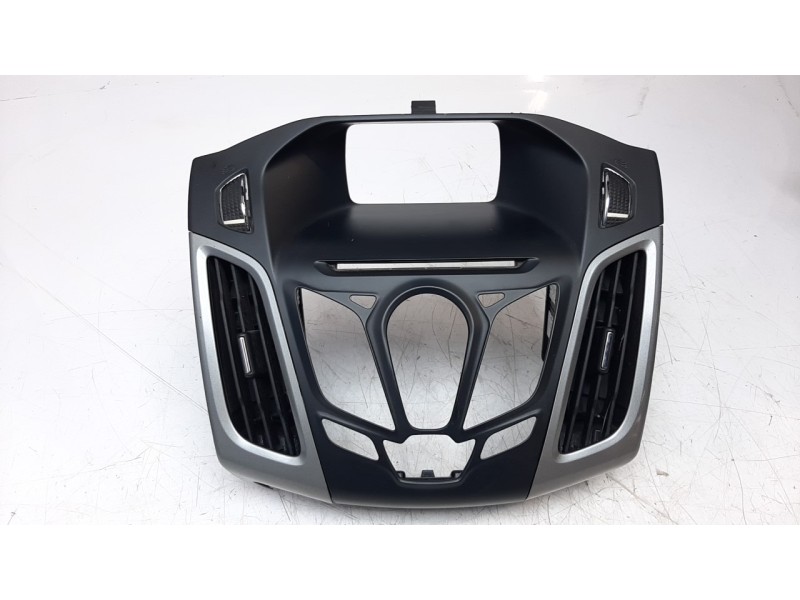 Recambio de rejilla aireadora para ford focus lim. (cb8) 1.6 tdci cat referencia OEM IAM BM5118835  