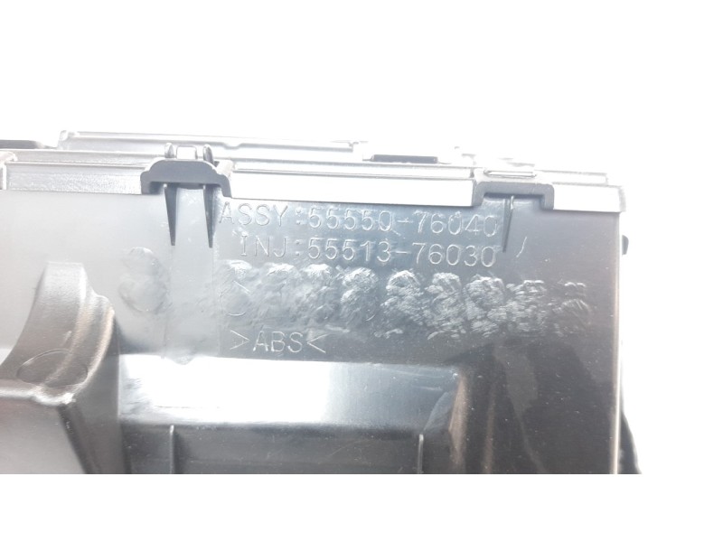 Recambio de guantera para lexus ux (za10) referencia OEM IAM 5555076040C0  