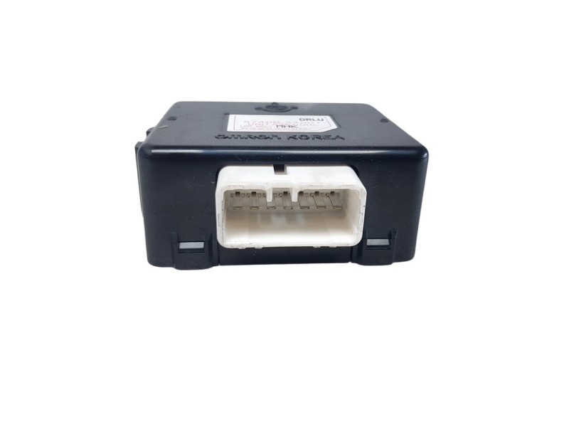Recambio de modulo electronico para ssangyong korando 2.2 td cat referencia OEM IAM 8740034001  