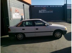 OPEL ASTRA F BERLINA