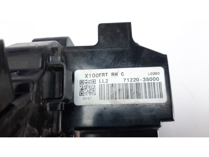 Recambio de cerradura puerta delantera derecha para ssangyong tivoli 1.6 turbodiesel cat referencia OEM IAM 7122035000  