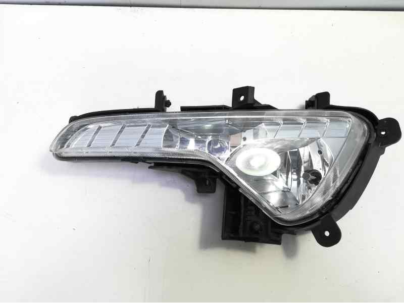 Recambio de faro antiniebla izquierdo para kia sportage emotion 4x4 referencia OEM IAM 922013W200 108550304 KI0244414