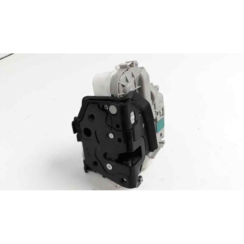Recambio de cerradura puerta delantera izquierda para audi a3 sportback (8vf) basic referencia OEM IAM 8X1837015C  EZCAU107