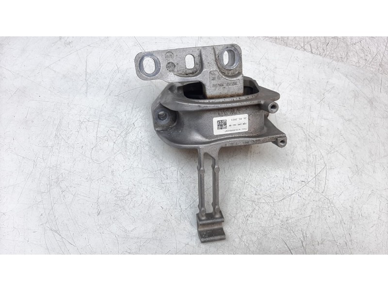 Recambio de soporte motor derecho para volkswagen t-cross 1.0 tsi referencia OEM IAM 2Q0199262BK  