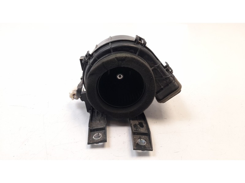 Recambio de ventilador calefaccion para toyota c-hr referencia OEM IAM G923047080 BASF510B21 
