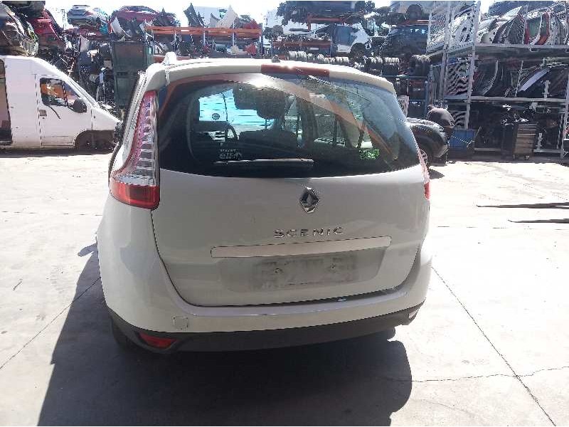 renault scenic iii del año 2015