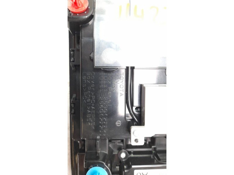 Recambio de luz interior para lexus ux (za10) referencia OEM IAM 8120876020A0 1D111253G 