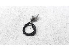 Recambio de interruptor para yamaha x-max 125 referencia OEM IAM B74H25660000  