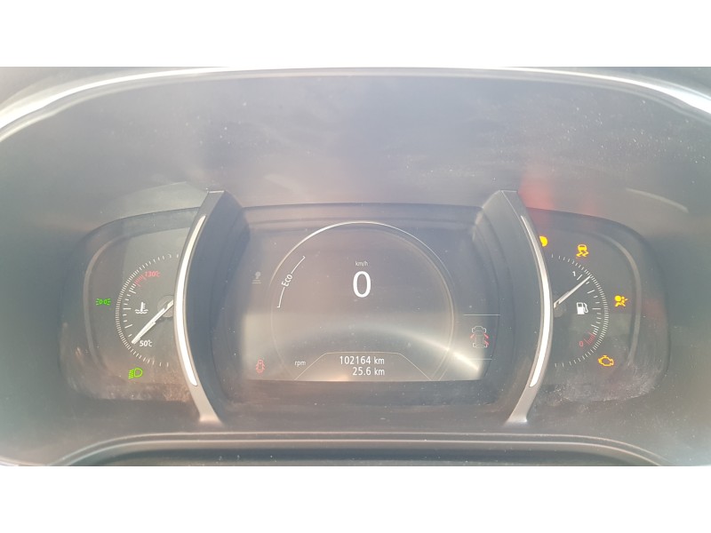 renault megane iv berlina 5p del año 2017