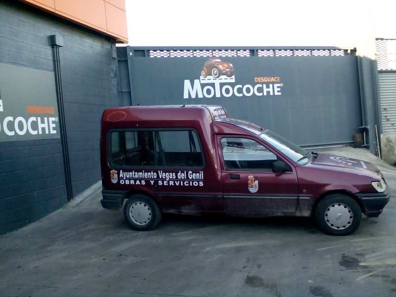 ford fiesta berl./courier del año 1989