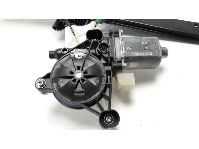 Recambio de elevalunas delantero izquierdo para audi a3 sportback (8vf) basic referencia OEM IAM 8V4837461 106023417 