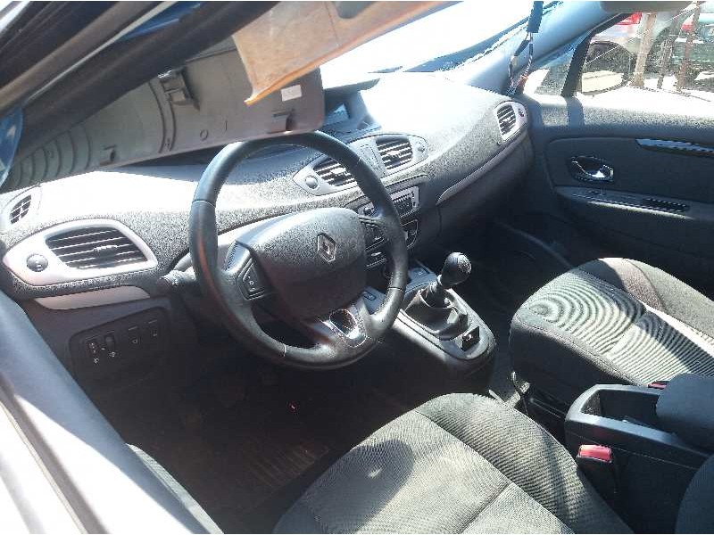 renault scenic iii del año 2015