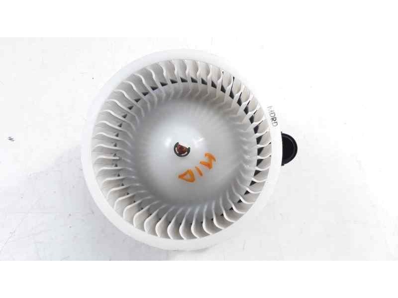 Recambio de ventilador calefaccion para kia cee´d x-tech referencia OEM IAM F00S3B2474 CBMM 170421