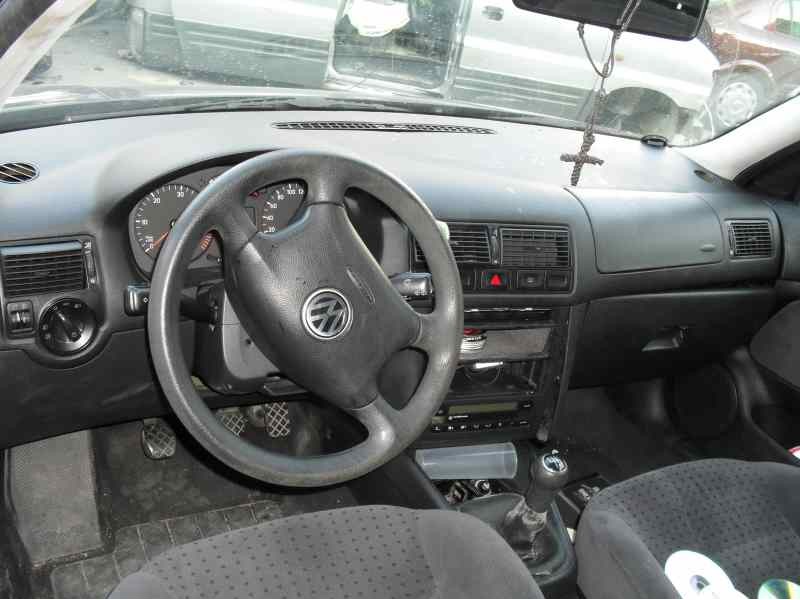 volkswagen golf iv berlina (1j1) del año 1998