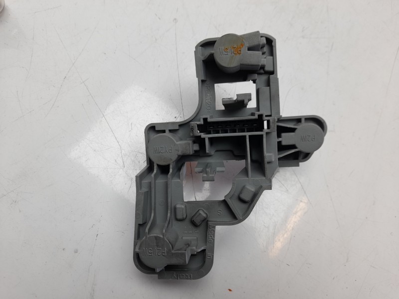 Recambio de portalamparas para mercedes-benz clase clc (cl203) clc 220 cdi (la) (203.708) referencia OEM IAM   