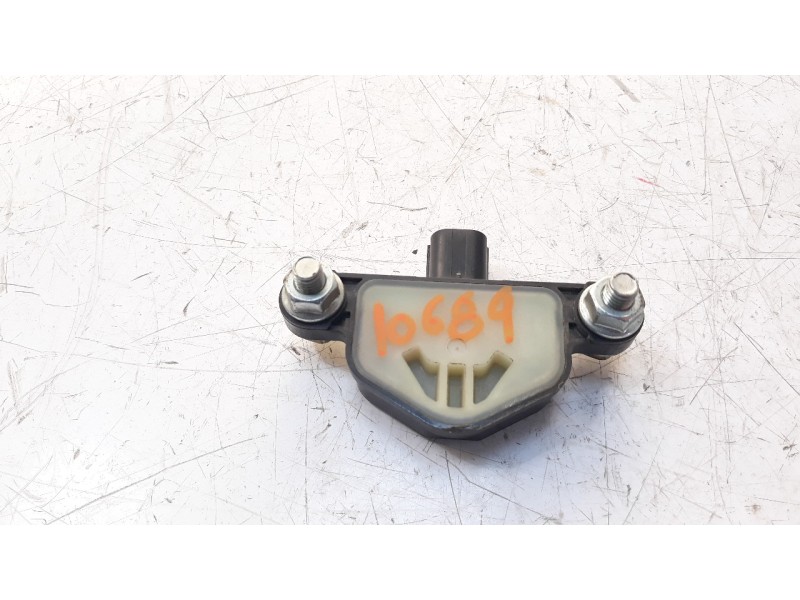 Recambio de sensor para honda nc 750 nc 750 x referencia OEM IAM AVA1002B  